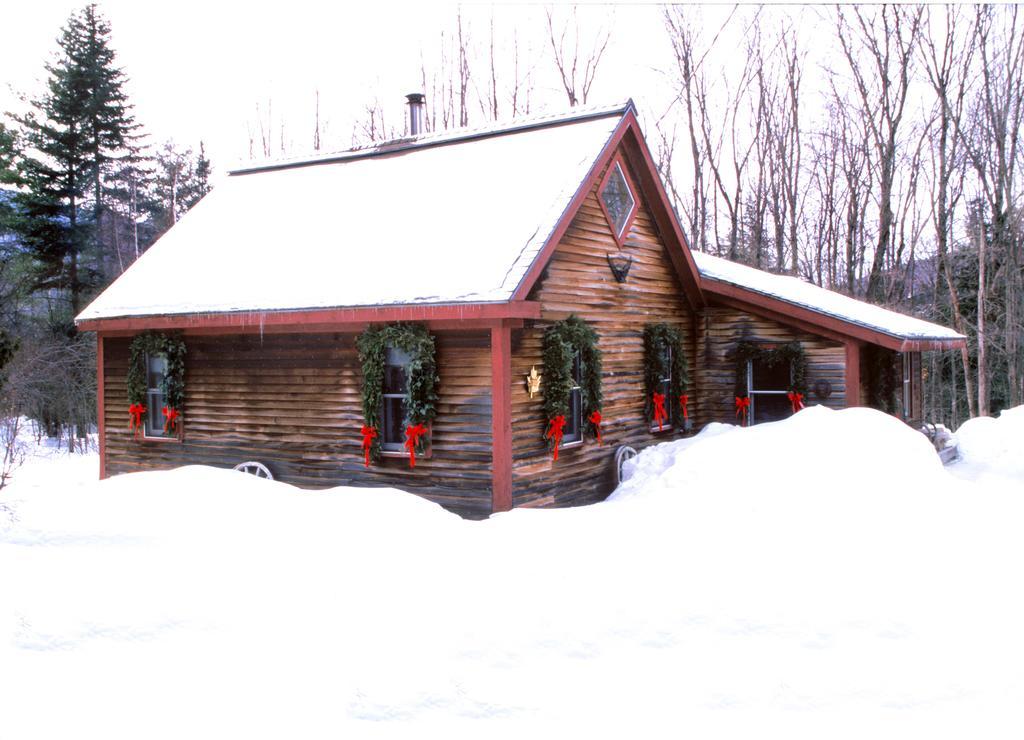 Goldilocks Cabin Stowe Exterior photo